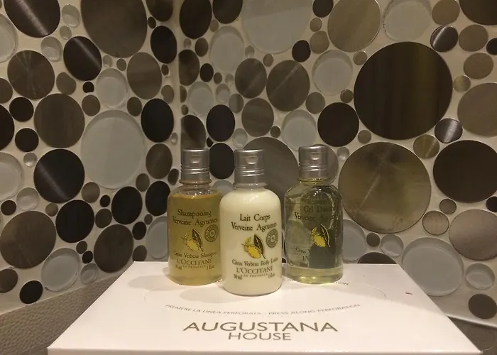 Pensjonat Augustana House And 4*